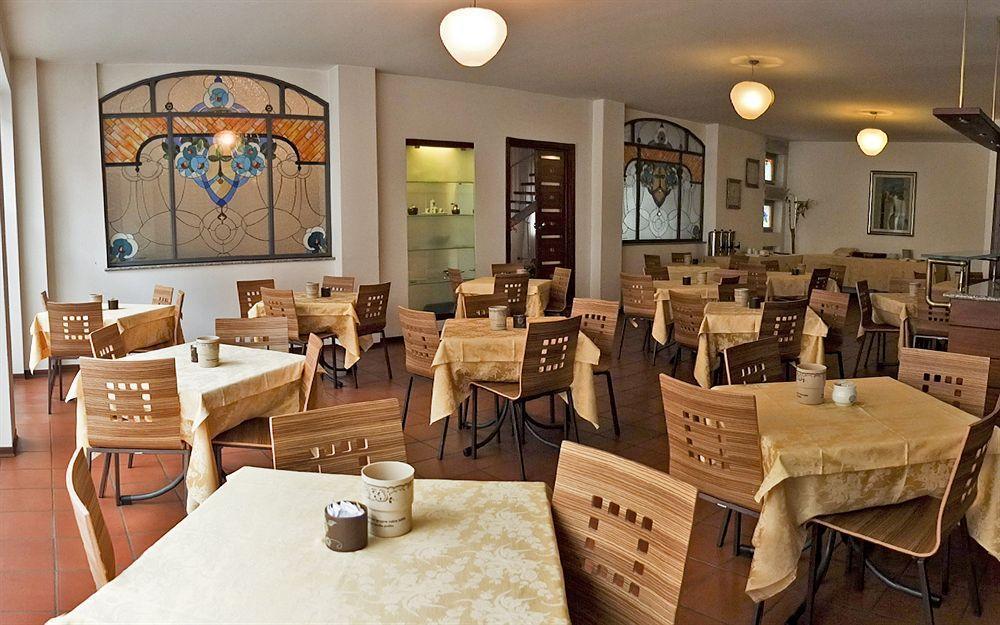 Hotel Antares Arona Exterior photo